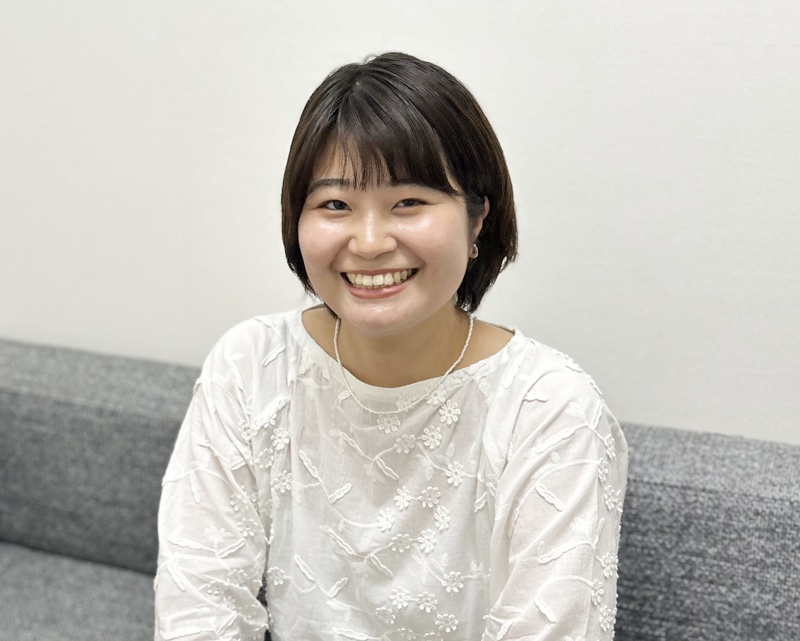 島方梨央カウンセラー